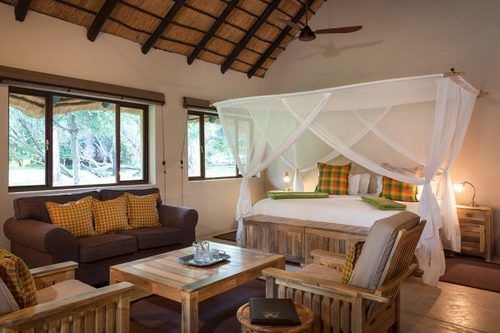 Tuli Safari Lodge Lentswelemoriti エクステリア 写真