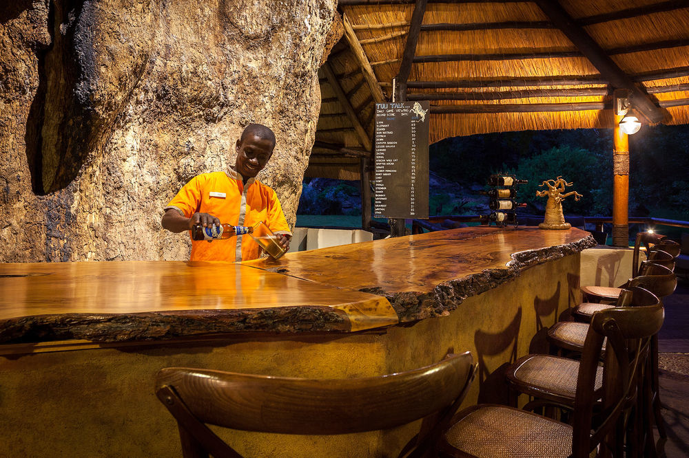 Tuli Safari Lodge Lentswelemoriti エクステリア 写真